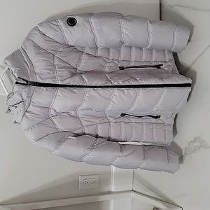 Short puffer Jacket with hood XL